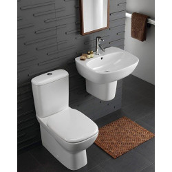 Built-in toilet KOLO Style Rimless with classic slow-descending lid (From the exhibition)