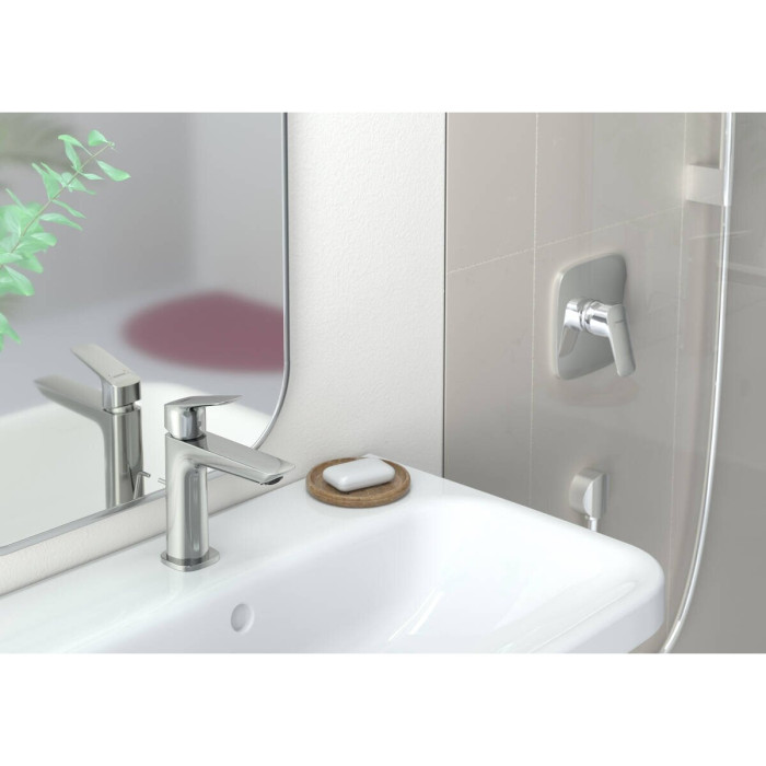 Izlietnes jaucējkrāns HANSGROHE Logis 110, 71251000