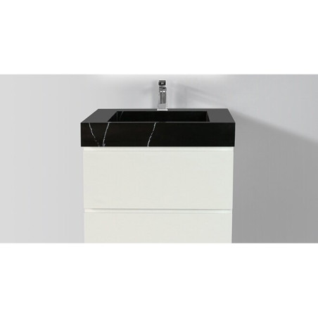 Mööblile on paigaldatud valamu VITRAZ 610 x 559 mm, must marmor