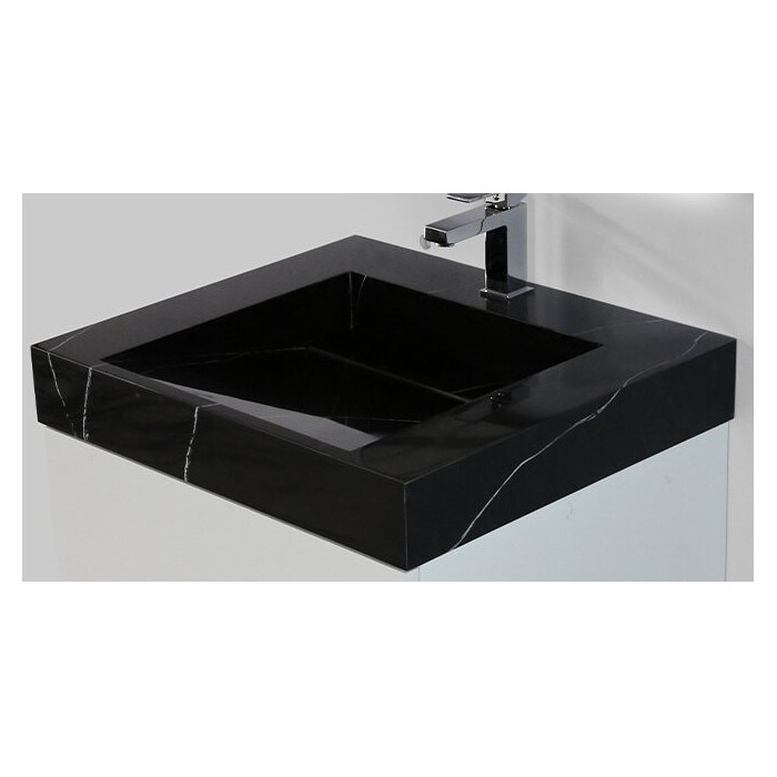 Mööblile on paigaldatud valamu VITRAZ 610 x 559 mm, must marmor