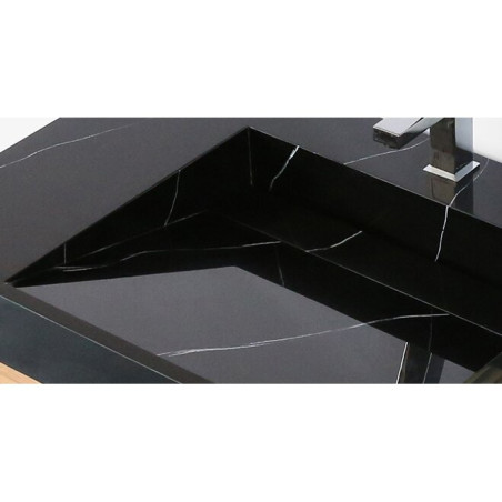 Valamu on paigaldatud mööblile VITRAZ 914 x 559 mm, must marmor