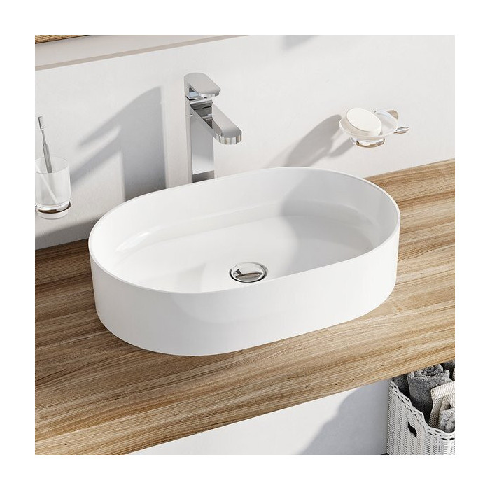 Izlietne tiek būvēta RAVAK Ceramik Slim O, 550 x 370 mm, XJX01155001