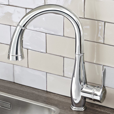 Смеситель для кухни (умывальника) с выдвижным клювом GROHE Parkfield, 30215001