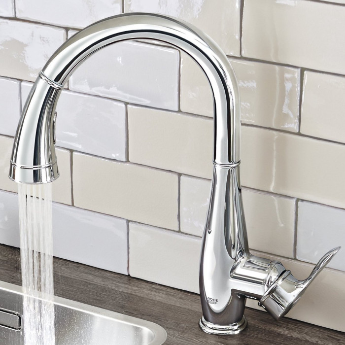 Смеситель для кухни (умывальника) с выдвижным клювом GROHE Parkfield, 30215001