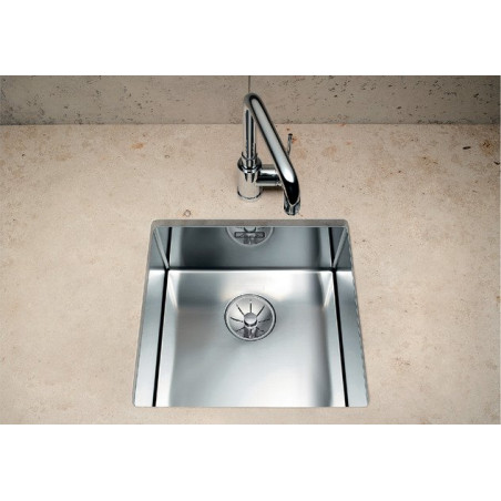Tööpinna alla paigaldatud valamu BLANCO CLARON 550-U, 59x44 cm