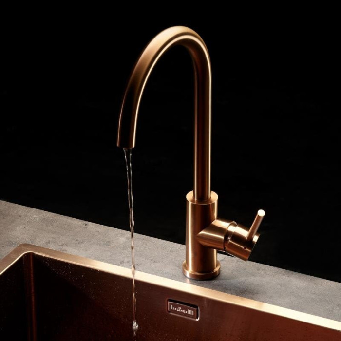 Jaucējkrāns izlietnē REGNINOX Cano Varš (varš), R30493